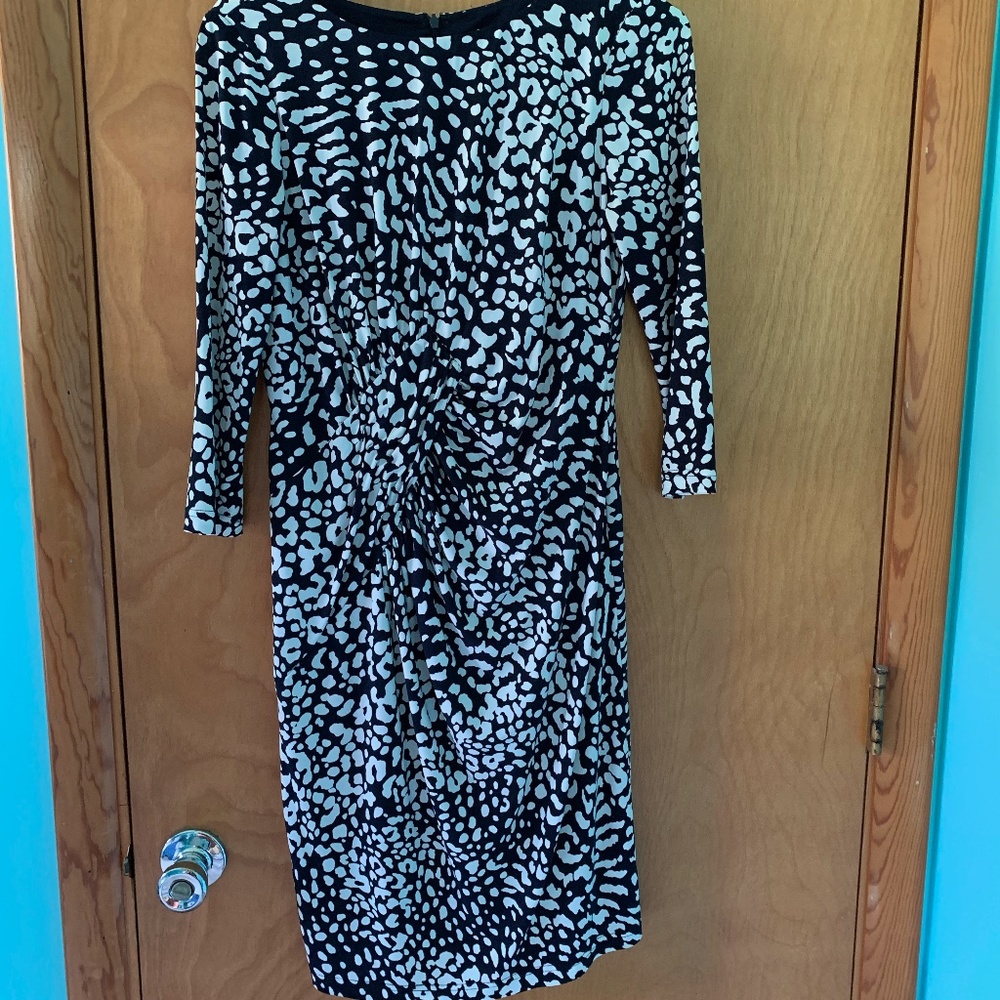 Adrianna Papell 3/4 Sleeve Knee Length Dress: 6P